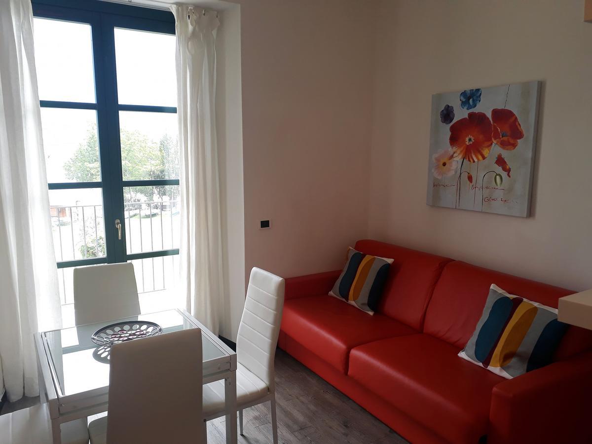 Campione Giulia Exclusive Lakefront Apartment By Gardadomusmea Campione del Garda Ngoại thất bức ảnh